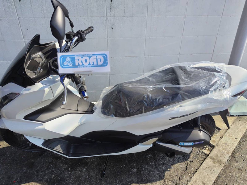 HONDAホンダ【PCX125】白